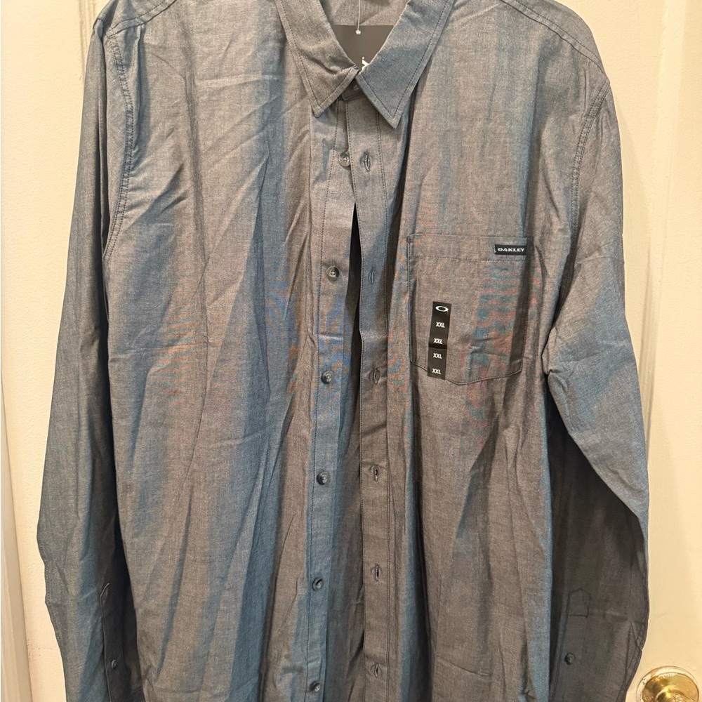 Oakley Casual Grey Button Down Shirt